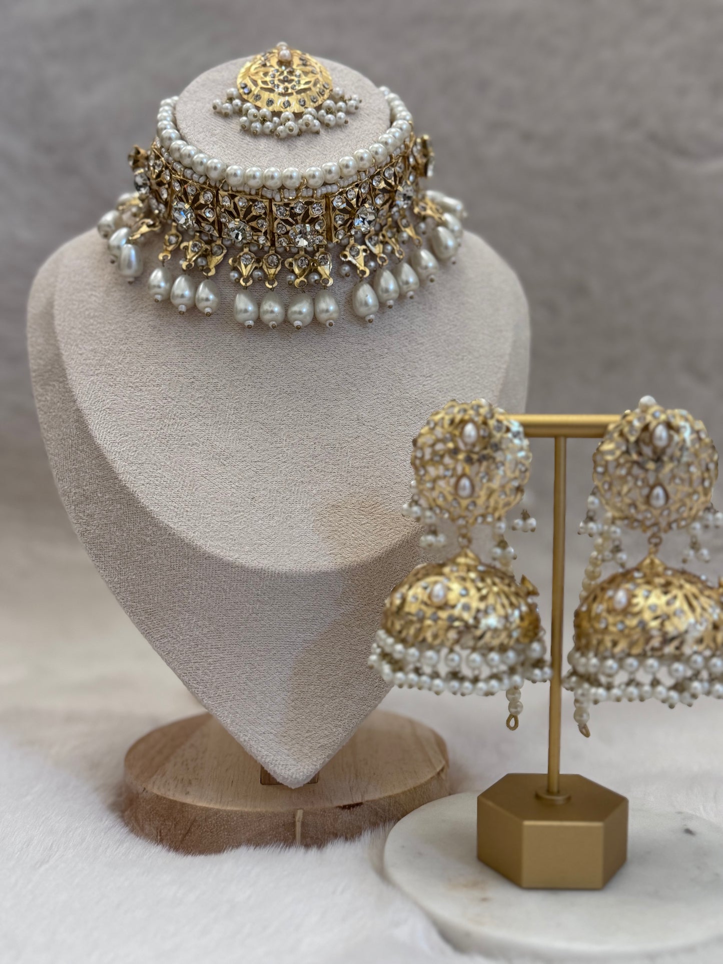 Gul-Bahaar White
