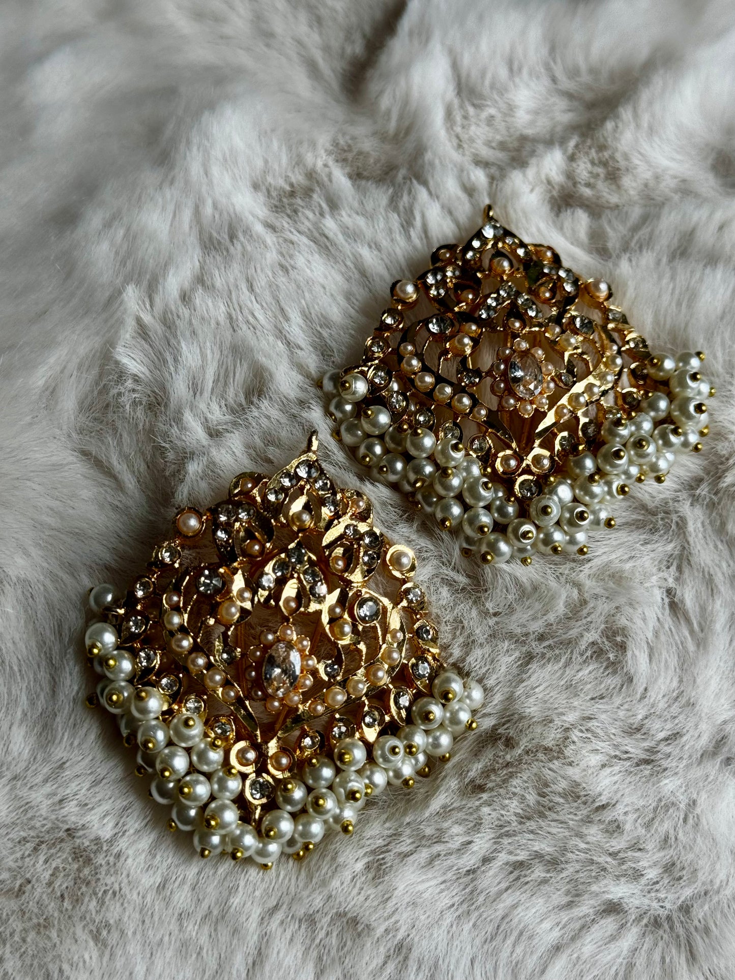Nouratan Studs