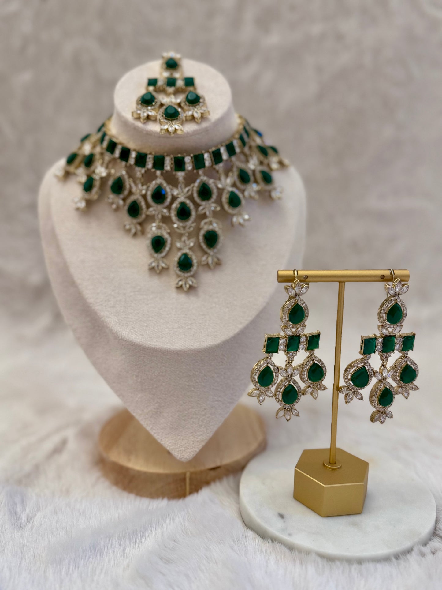 Kohi-Noor Set