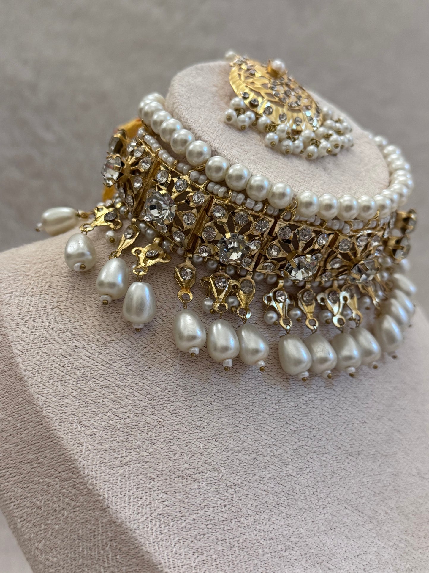 Gul-Bahaar White